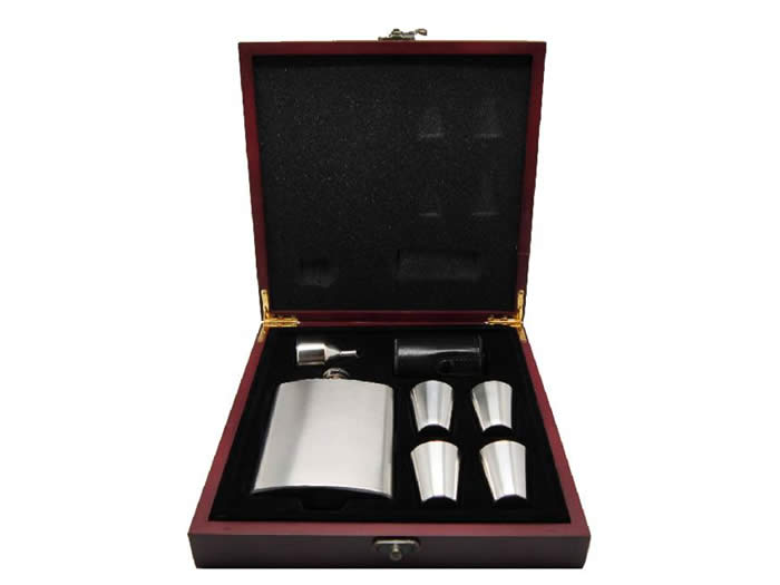 ESTUCHE CON LICORERA SAN MARCOS ESL2130y